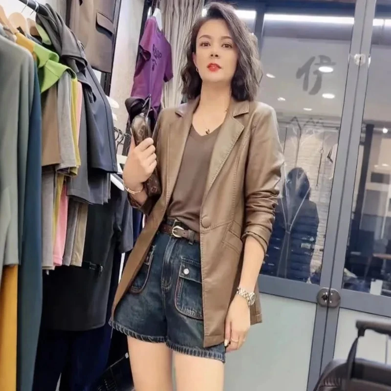 패션 플러스 사이즈 여성 정장 재킷 2025 가을 신상 한국 버전 다용도 레트로 스트릿 디자인 감각 정장
