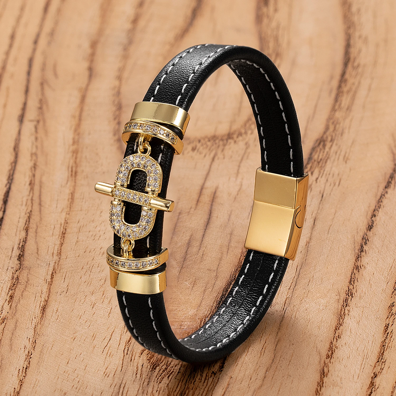 Simple Style Men's Simple Multi-Size Woven Leather Hand Rope Fashion Man Stainless Steel Magnetic Buckle Party Jewelry Gift