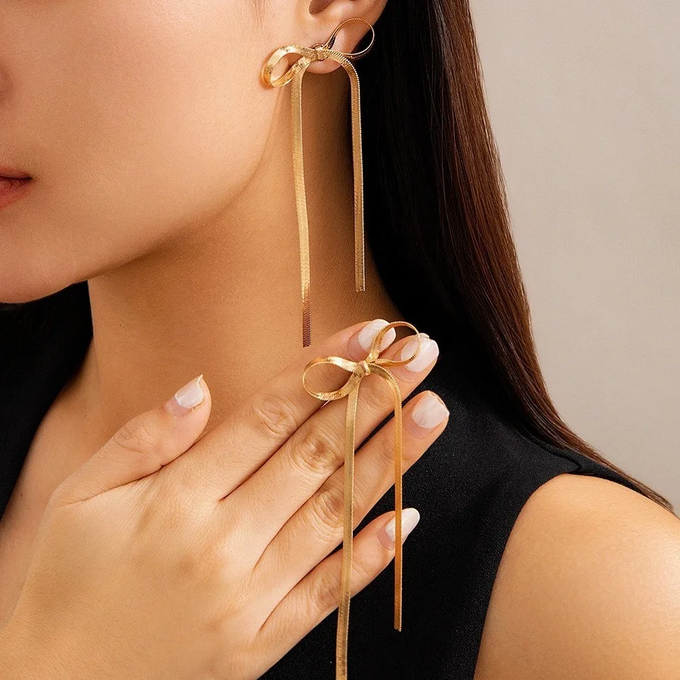 جودة عالية الحد الأدنى الإبداعية جولة القوس الأقراط الأزياء حجر الراين تقليد أقراط اللؤلؤ، مصممة لمزاج #5