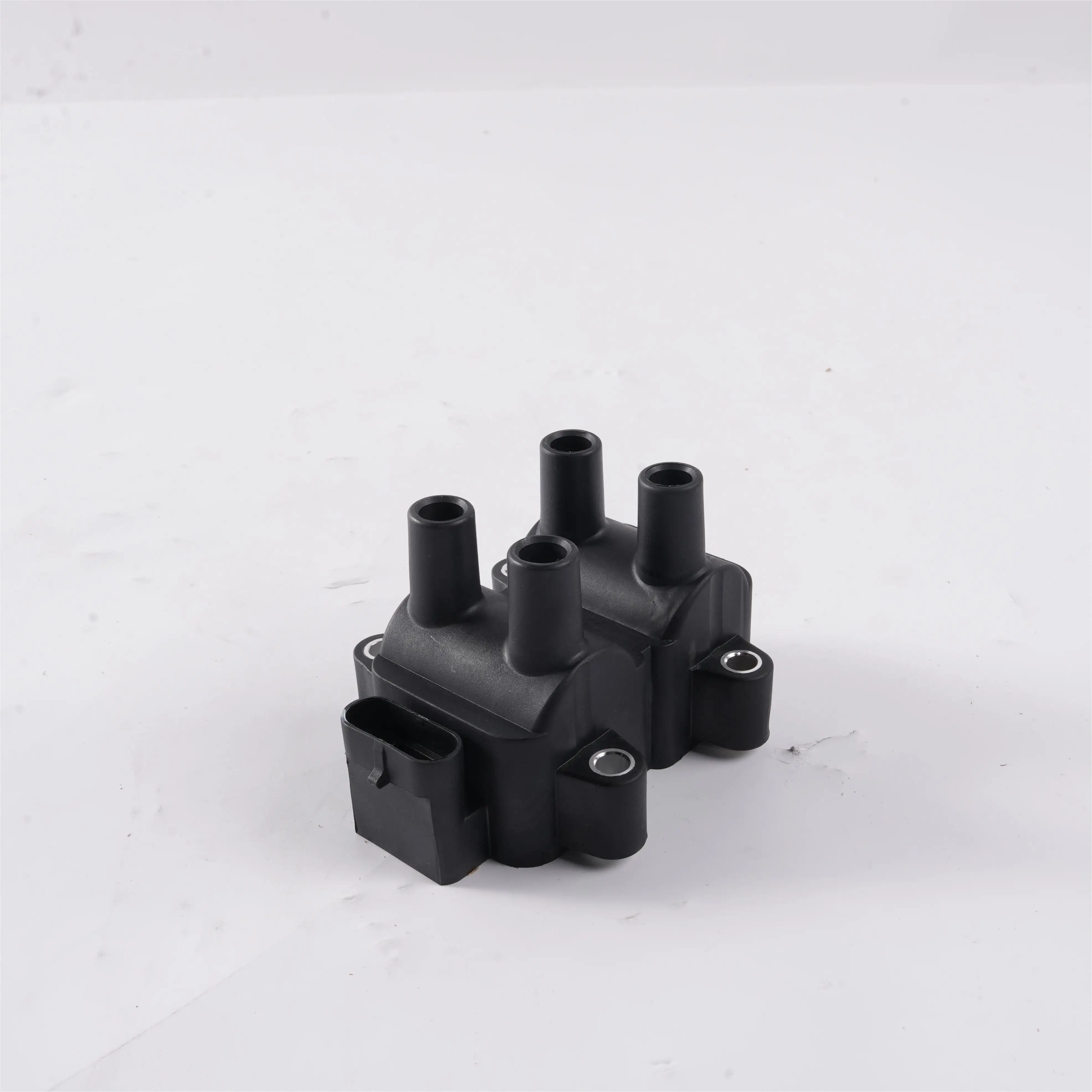 

1 шт. автомобильная катушка зажигания для Lada, большой Renault Logan Dokker Express Box Body/Mpv Nissan Angli 224336134R, автомобильные аксессуары