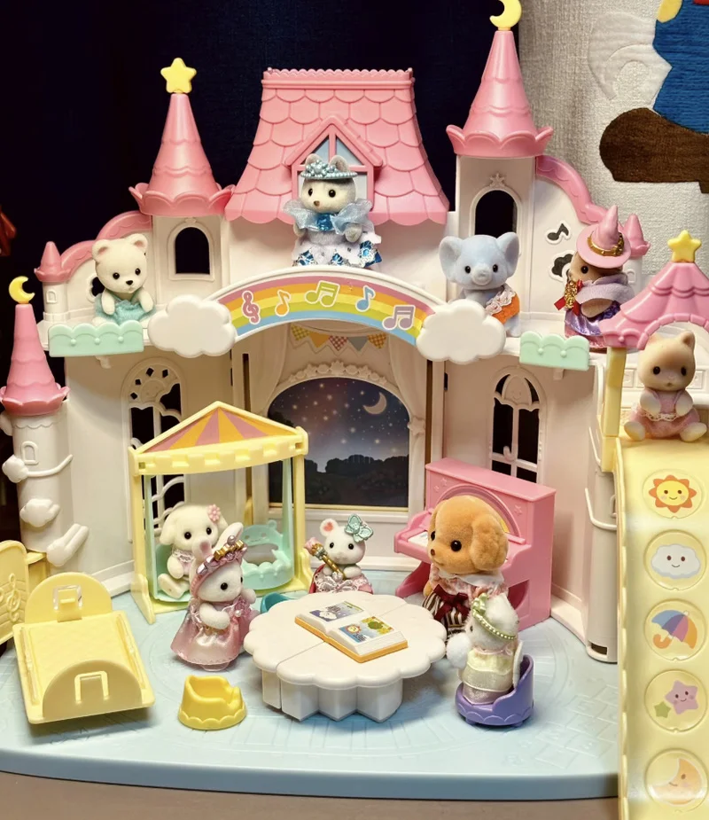 Miniatura Móveis Floresta Família Brinquedo para Meninas, Anime Personagem, Sonho, Princesa Kawaii, Cinco Bonecas Set Box, Casa, Presentes