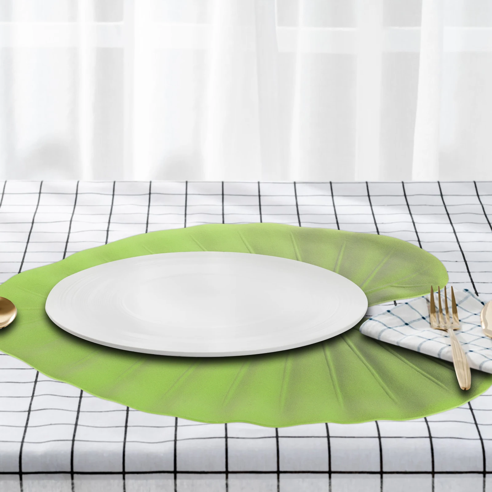 

Monstera Leaf Place Mat Premium Heat Resistant Table Protector for Dining Room Decor Kitchen Coffee Shop Use Leaf Table