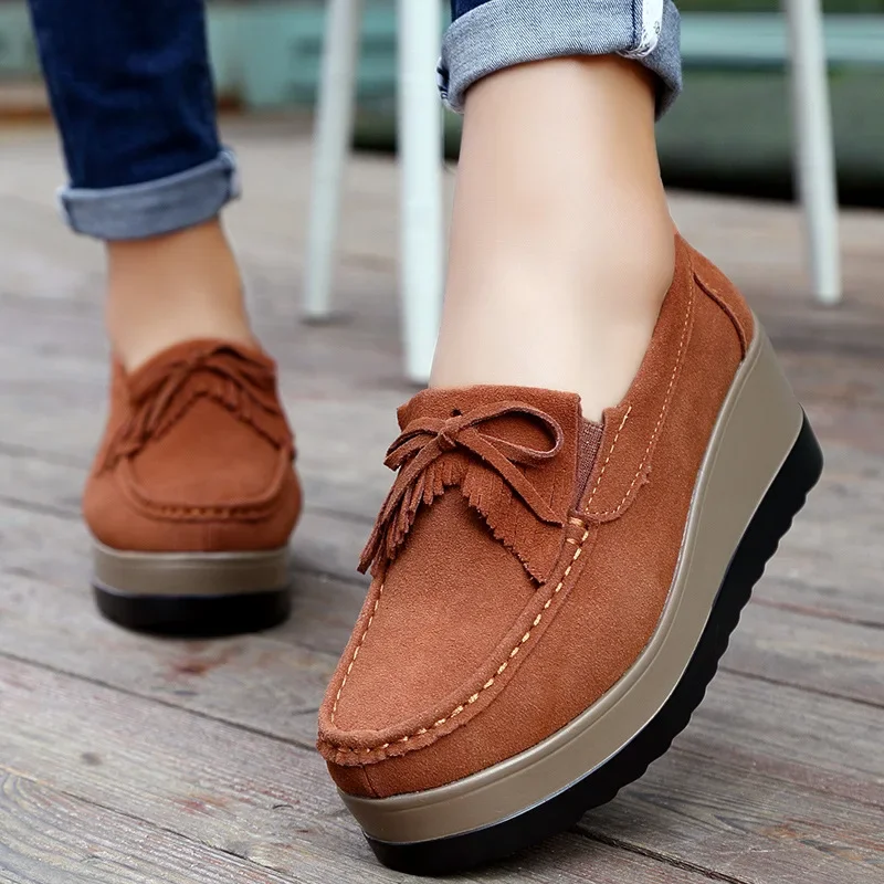 Jesień kobiety platformy buty skórzane zamszowe pluszowe wsuwane trampki chaussure femme frędzel mokasyny mokasyny damskie buty 445
