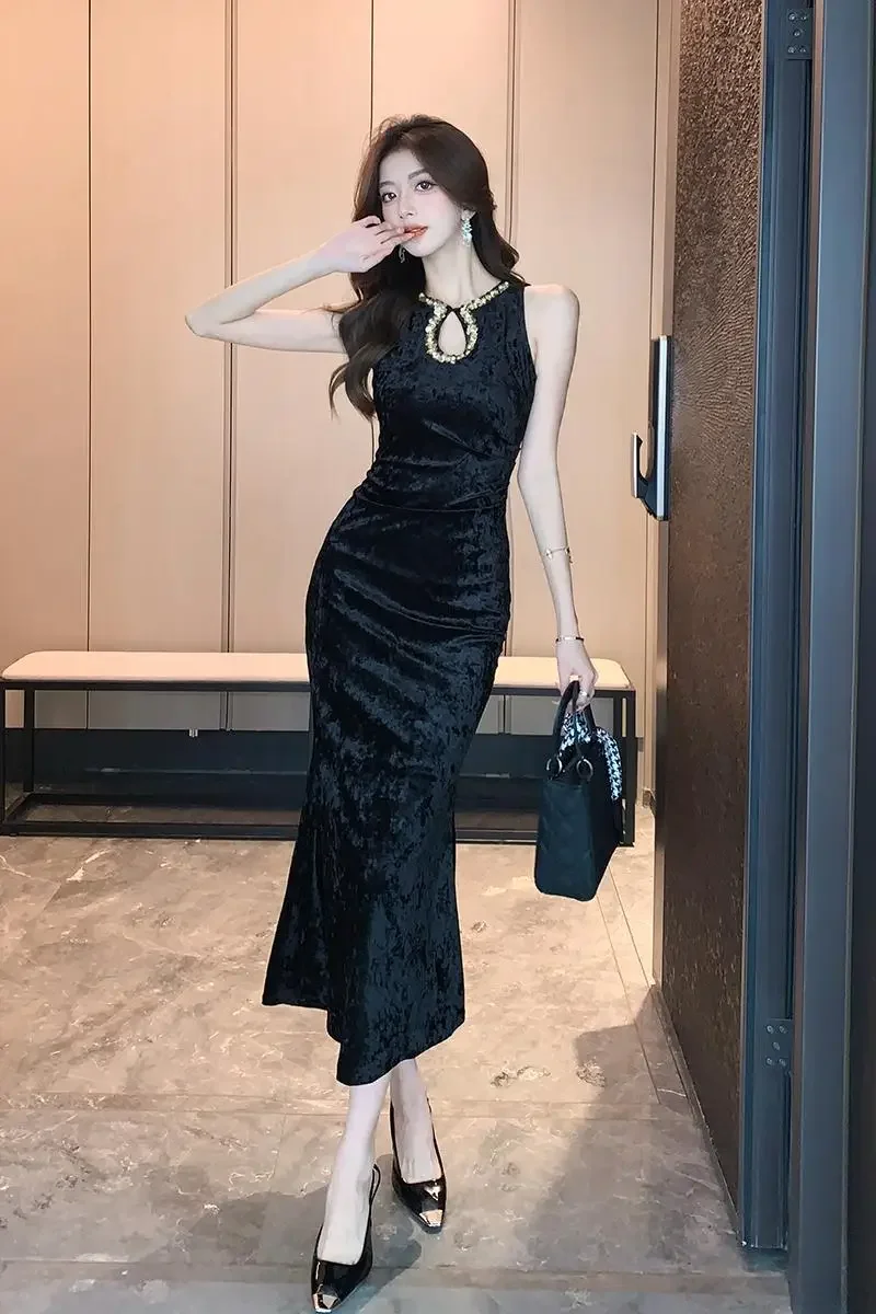 Elegant Black Crystal Bead Hollow Halter Slim Fishtail Dress Slim Long Midi Party Club Wedding Evening Dresses