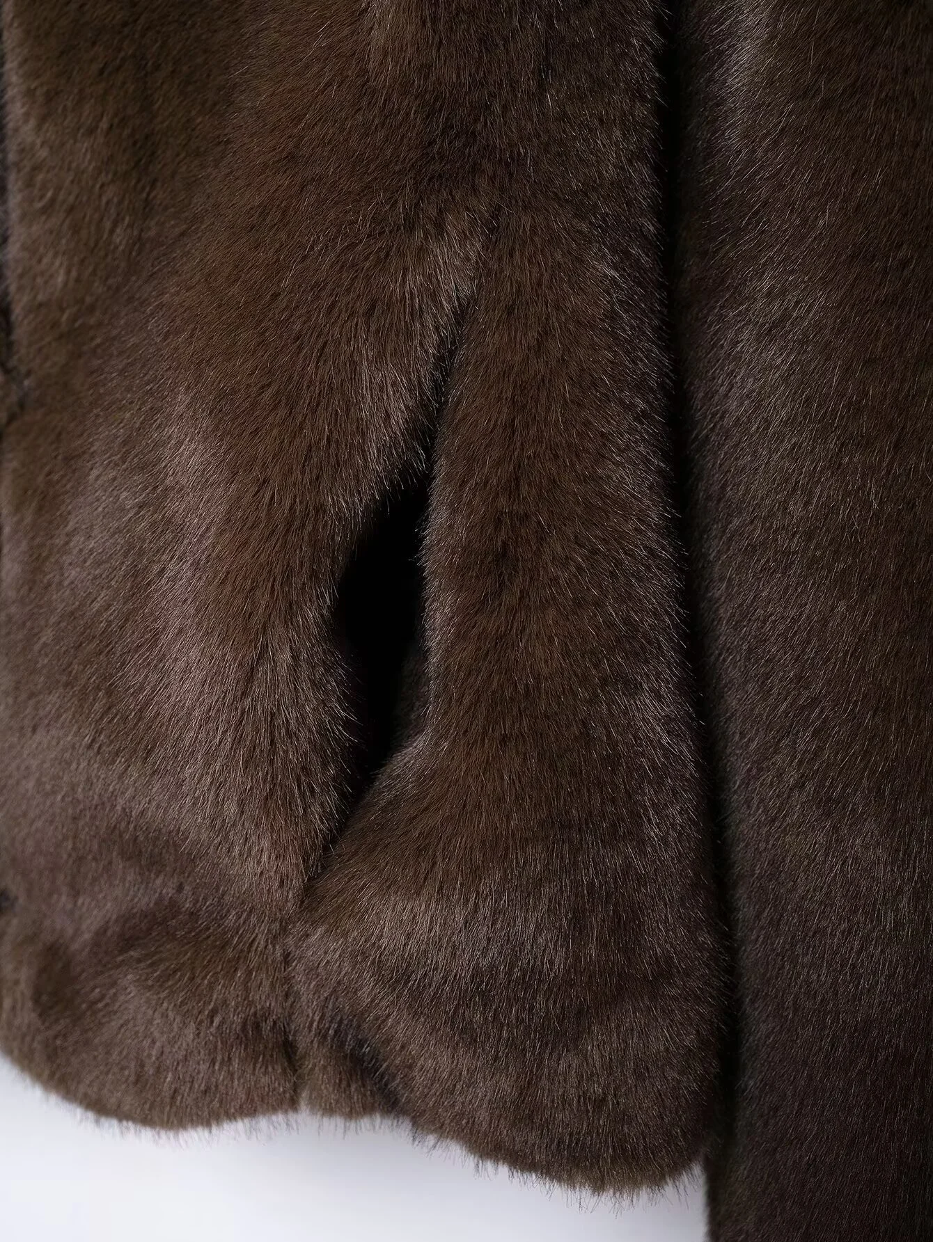 2025 Winter New Women's Casual Fashionable Temperament Lapel Long Sleeve Faux Fur Effect Rope Knot Short Coat