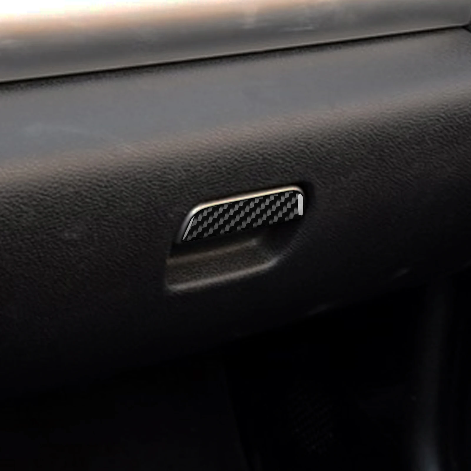 Real Carbon Fiber Car Accessories Glove Storage Cover Soft Sticker For Mercedes Benz SLK R171 2004 2005 2006 2007 2008 2009 2010 - view 2