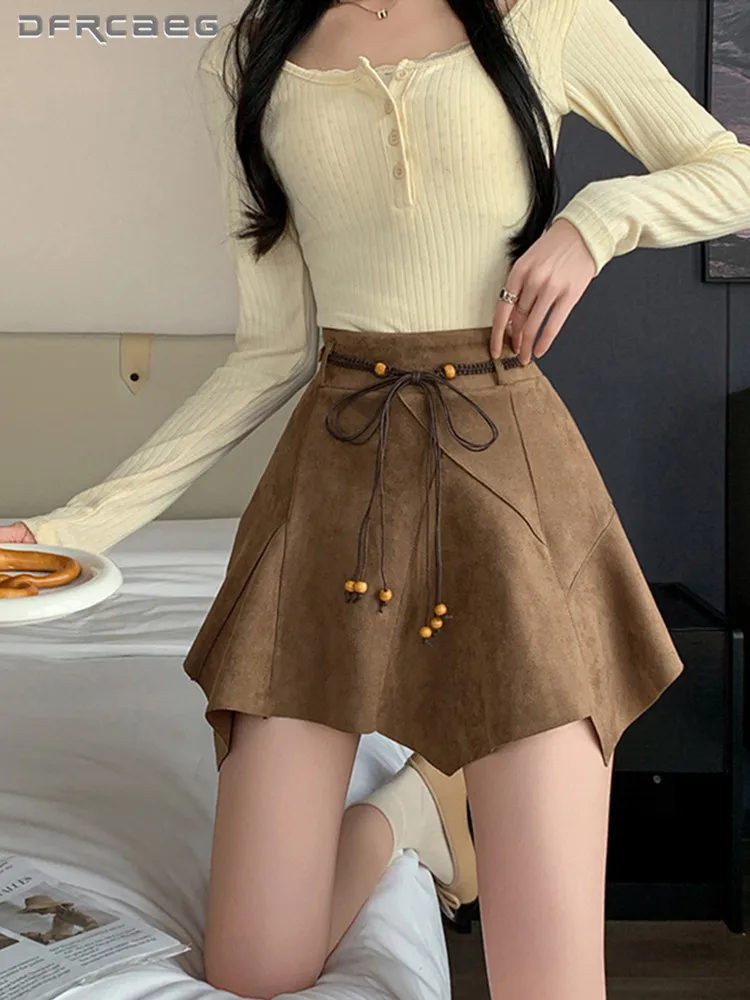 Falda corta de ante Irregular Retro americana con cordones de cintura alta falda acampanada de invierno para chica caliente para mujer