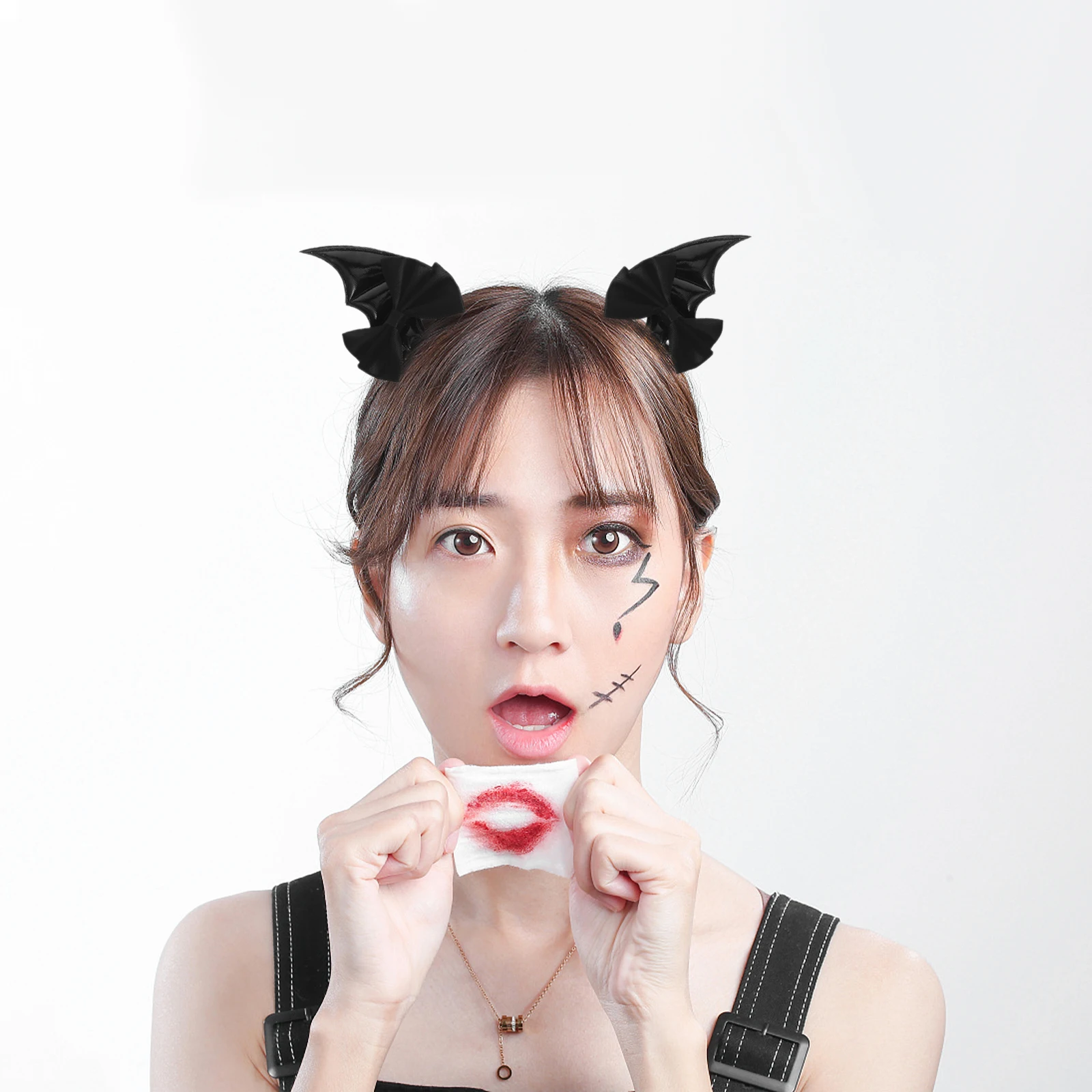 

2Pcs Bat Wing Hair Clips Elegant Bow Barrettes for Women Girls Halloween Accessories Thin Hair Toddler Small Cute