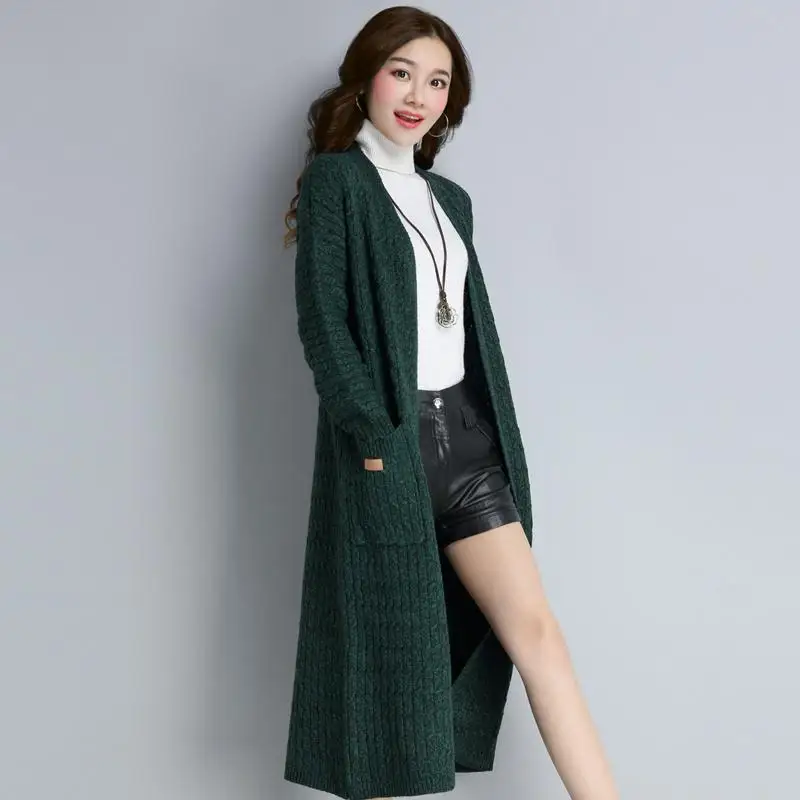 Autumn and winter new loose slimming mid length knitted jacket fashionable solid color long sleeved sweater cardigan outer outfi