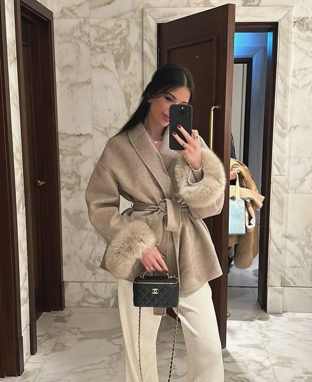 

Elegant Lace Up Woolen Short Coat Women Solid Loose Lapel Furry Belt Long Sleeve Cardigan 2025 Autumn Winter Lady Chic Jacket