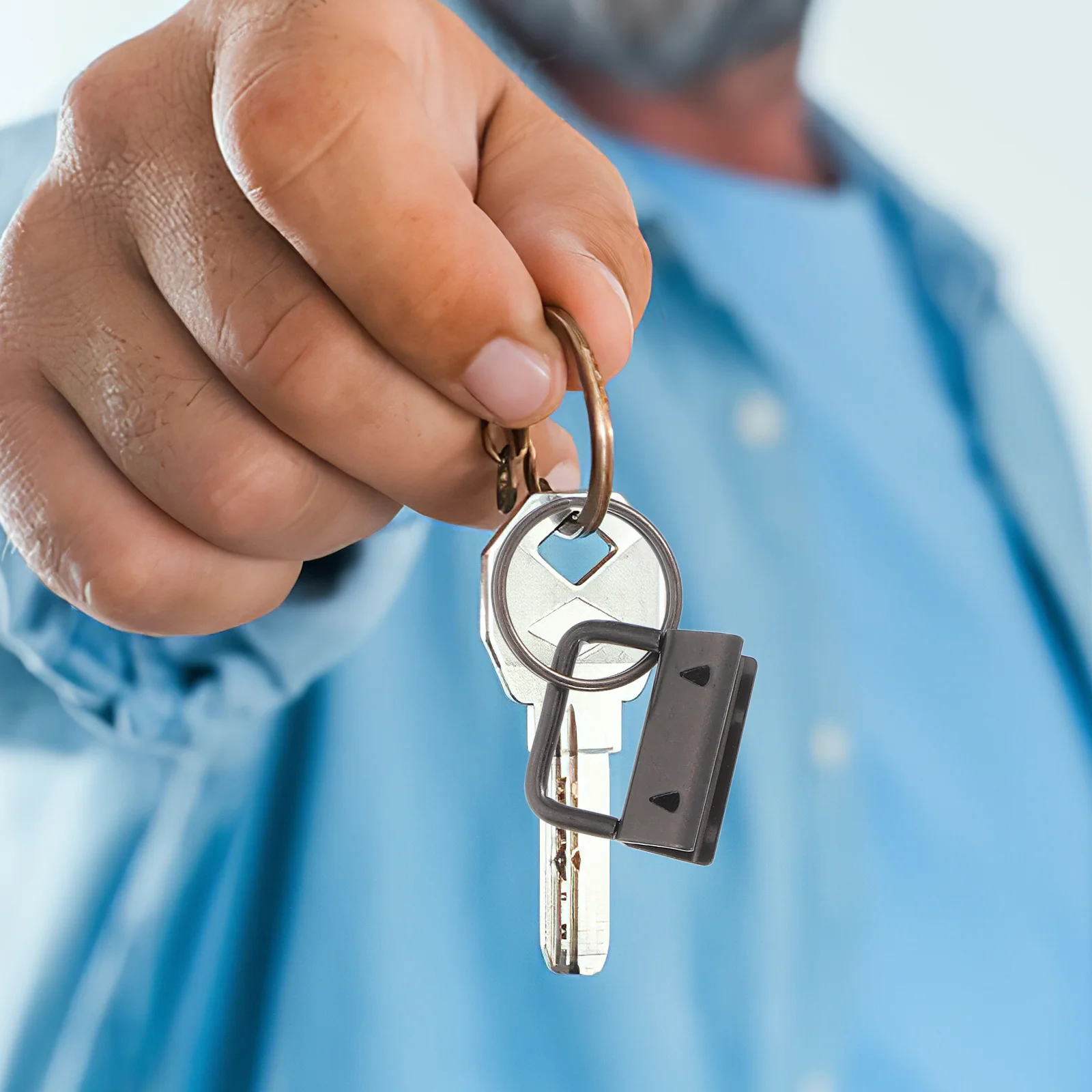 

150Pcs Keychain Fob Hardware Kit for Bag Wristlet Lanyard Craft Projects Portable Lightweight 25Mm Stylish Minimalist Design