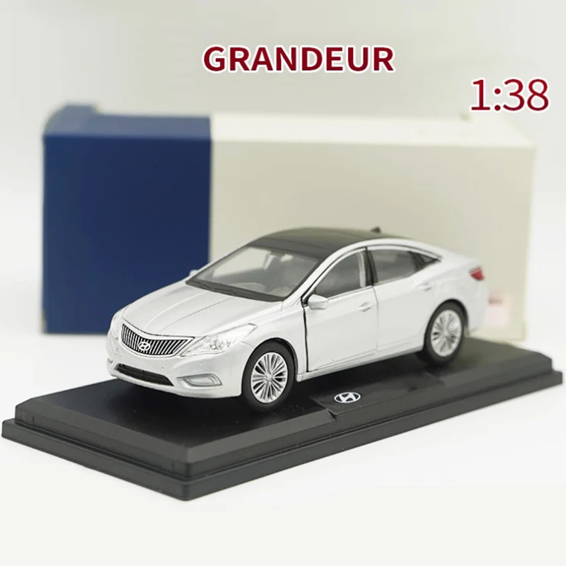 

Масштаб 1:38 Grandeur с откатным механизмом, модель автомобиля из сплава, готовая имитация для взрослых и детей, коллекция хобби, украшение, подарок, дисплей