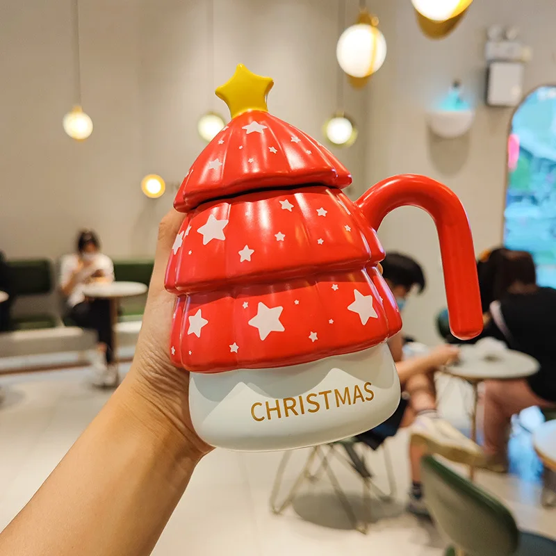 

Creative Christmas tree mug with cover for domestic girls Drinking cup Office coffee cup Thermostatic heating cup