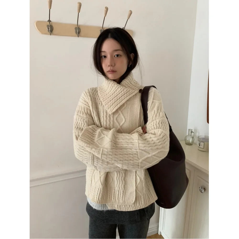 

Новая корейская вязаная кофта-кардиган 2026 года: свободный крой, винтажный дизайн, осенне-зимняя верхняя одежда для женщин