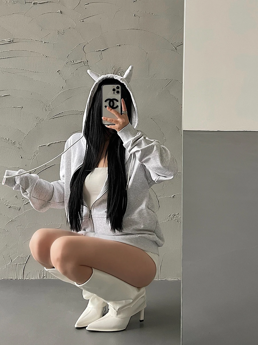 Jaqueta esportiva foada com zíper duplo e design de orelhas de do, casual e confortável, de aodão, para mulheres.