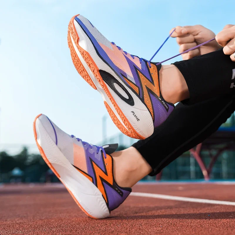 

Кроссовки мужские легкие сетчатые дышащие противоскользящие износостойкие повседневные туфли мужские мягкие спортивные туфли на шнуровке мужские