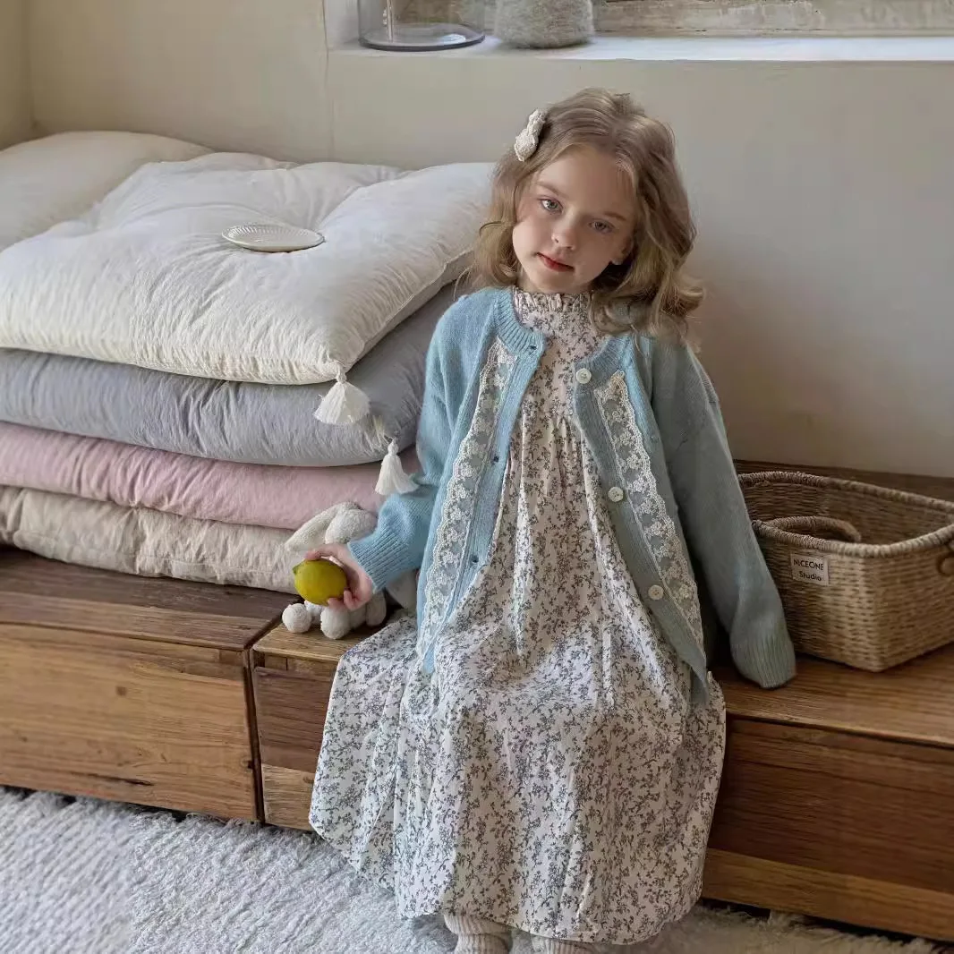 Girl Sweater Cardigan Spring Autumn New Korean Children Lace Flower Edge Tops Girl Fashion Round Neck Loose Coat 2024