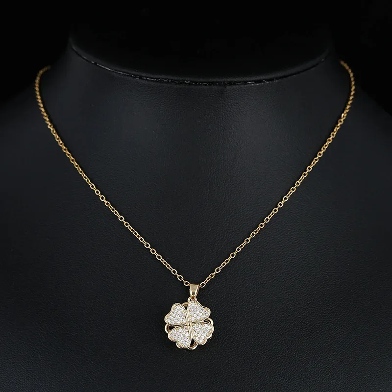 Lucky Fortune Amulet Four Leaf Clover Pendant Necklace 360° Rotation Zircon Decompression Accessories Jewelry Gift for Women