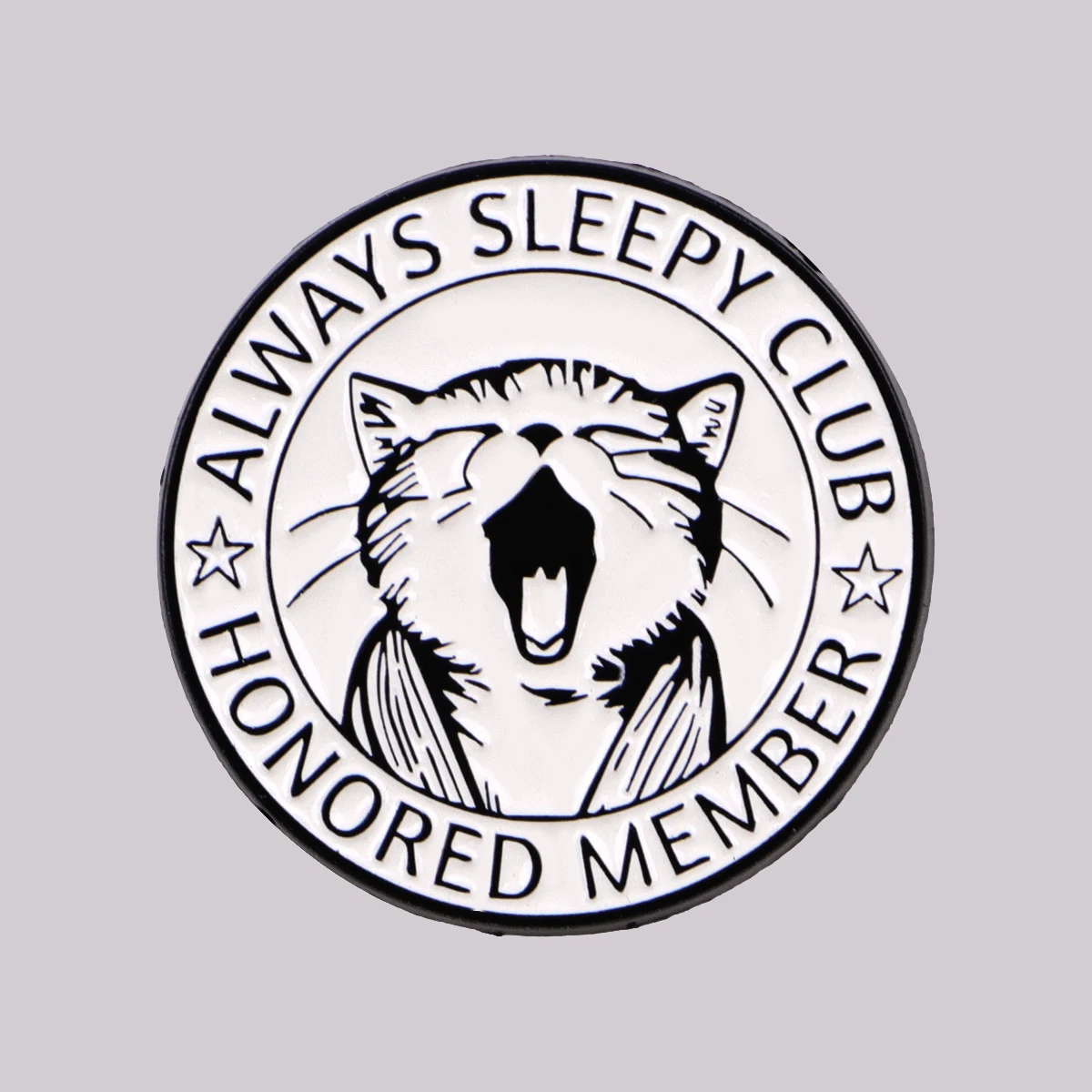 IMMER SLEEPY CLUB Emaille-Anstecknadel, niedliche Katze, Brosche, Kiefern, Anstecknadeln, Abzeichen auf Rucksack, Kleidung, Accessoires, Tierschmuck, Geschenk