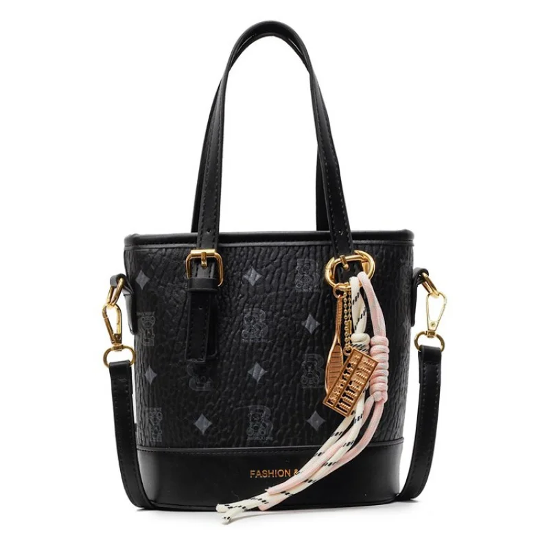 

High-End Minimalist Unique Leather Clutch Bag For Women Featuring Mini Size And Trendy Commuter Function