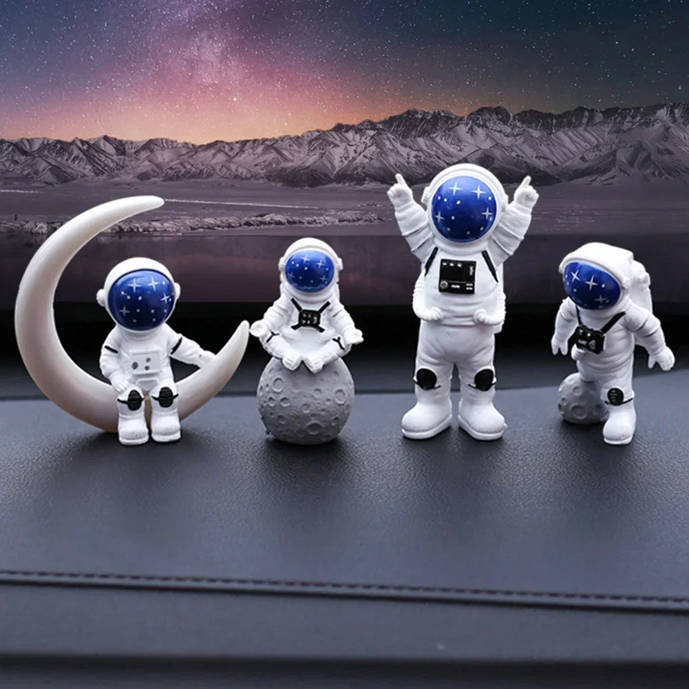 4PCS Astronaut Figurines Resin Spaceman Moon Sculpture Decorative Cosmonaut Statues Miniatures Gift for Kids Toy Home Decor