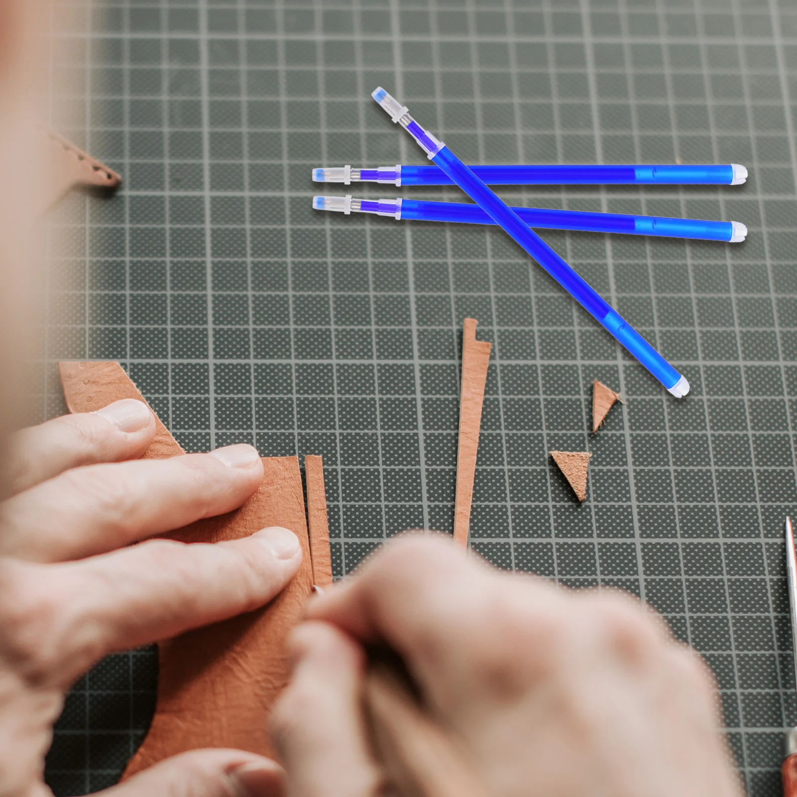 

100 Pcs High Temperature Disappearing Refill Fabric Marking Pens Ink Erasable Refills for Marker