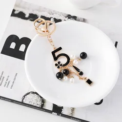 Number 5 Keyring Luxury Pearl Pendant For Woman Bag Accessories Metal Buckle Perfume Bottle Key Chains Charms Best Gifts Jewelry
