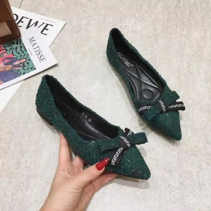 Zapatos de mujer verdes de moda de lujo, mocasines de suela blanda, zapatos planos puntiagudos de boca poco profunda, zapatos de trabajo para mujer, cómodos para el trabajo