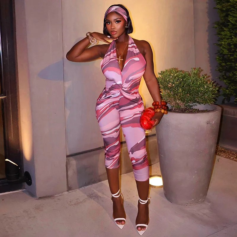 

Stylish Lady 2 Piece Women Marble Print Jumpsuit 2026 Women Halter Deep V Twist Front Backless Capri Jumpsuit With Headband Set