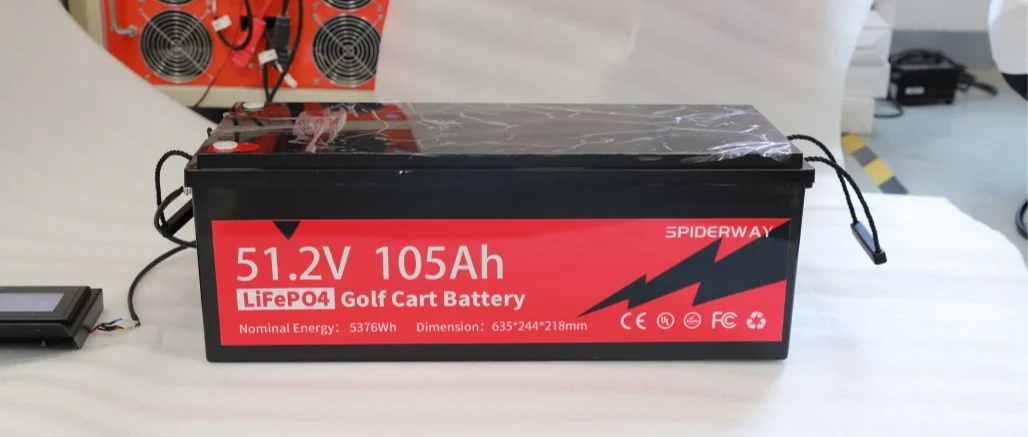 

Литиевая батарея LiFePO4 48 В (51,2 В), 105 Ач, 200 А, BMS, идеально подходит для гольф-каров, солнечной системы и внесения с высекой