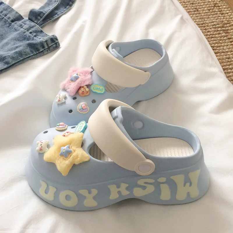 

Women's Summer 2025 New Thick Sole Holey Sandals with Anti-Slip, Heel-Elevating, and Breathable Outdoor Casual Flats