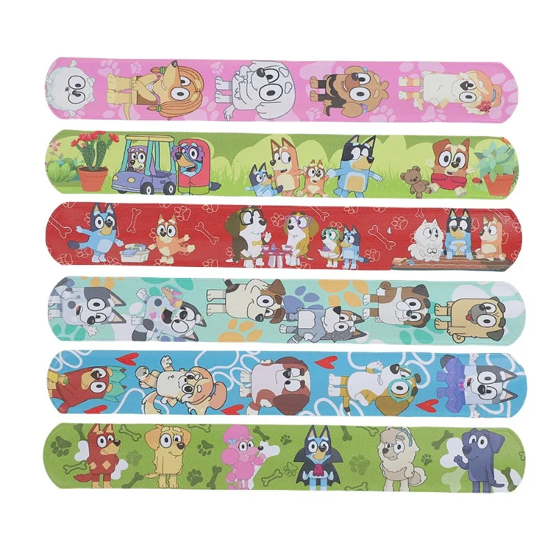 12 pièces Bluey fête claque Bracelet dessin animé Bingo talon Bracelet pour enfants Bracelet fête Bracelet jouets accessoires cadeaux