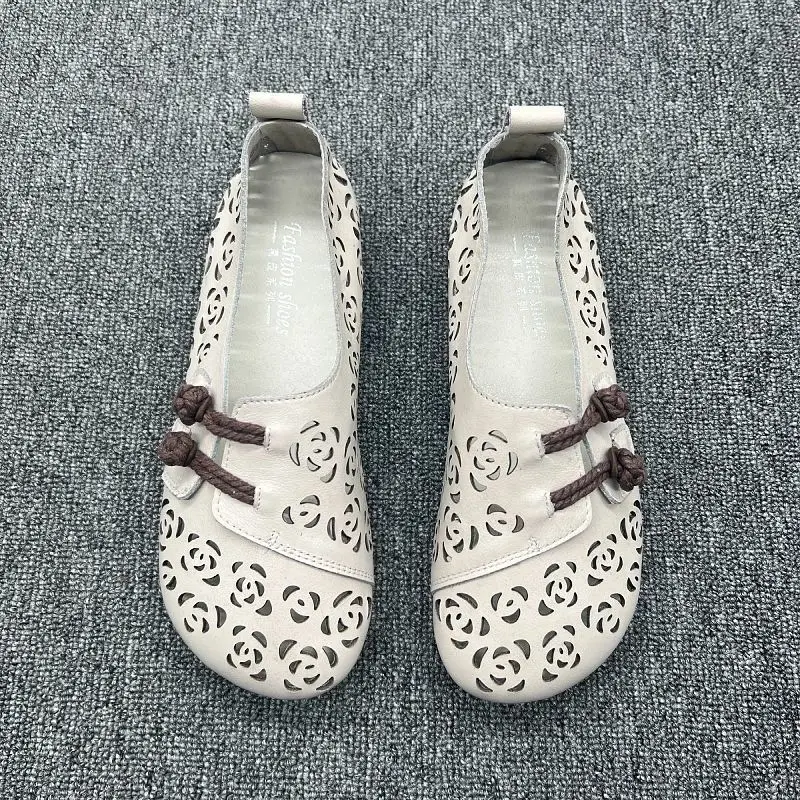 2024 Newly Square Toe Women's Flats Designer Cutout Shoes Ladies Wide Fit Soft Leather Moccasins Female Driving Sneakers
