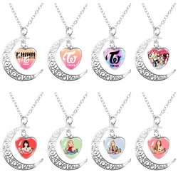 Twice CANDYBONG Z Logo Moon Necklace Gifts Heart Shape Women Fashion Men Charm Jewelry Girls Boy Accessories Party