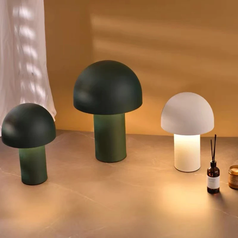 Lampada da scrivania in stile nordico soggiorno atmosfera decorazione camera da letto comodino per bambini fungo candeeiro lamparas lampada da tavolo