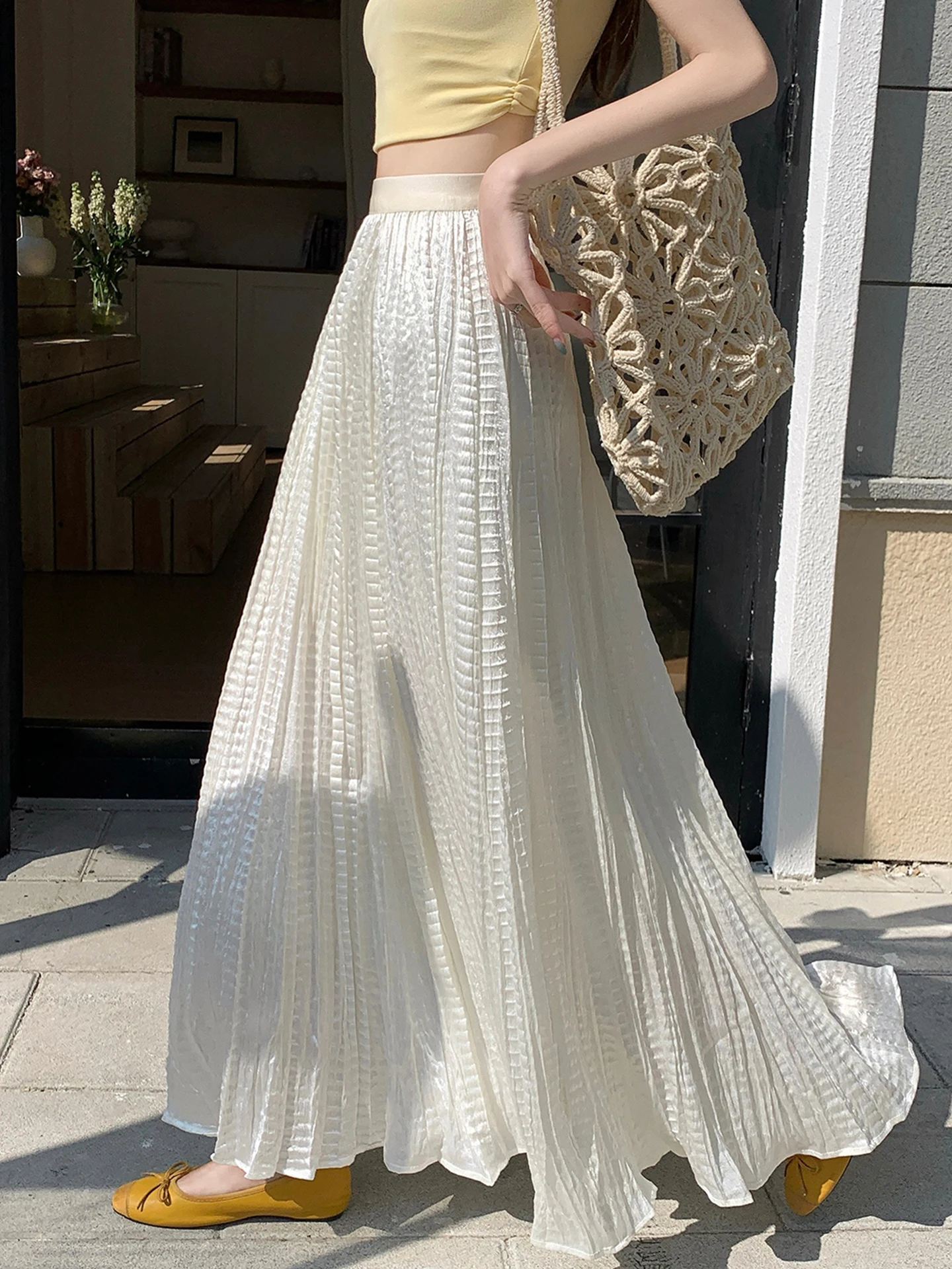 

Рекомендованная Эмили Клуд: Текстурированная плиссированная юбка А-силуэта с высокой талией, стройнящая, струящаяся, длинная, для весны и лета, женская, больших размеров