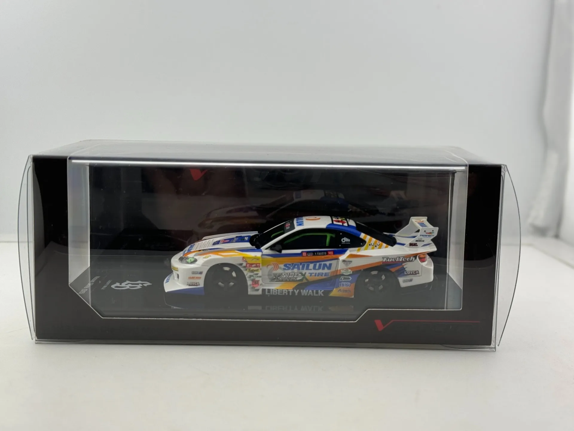

Литой под давлением TSM масштаб 1/43 Silvia(S15) LB-Super Silhouette # 555 Модель автомобиля Коллекционная игрушка Подарочный сувенир Дисплей Орнамент