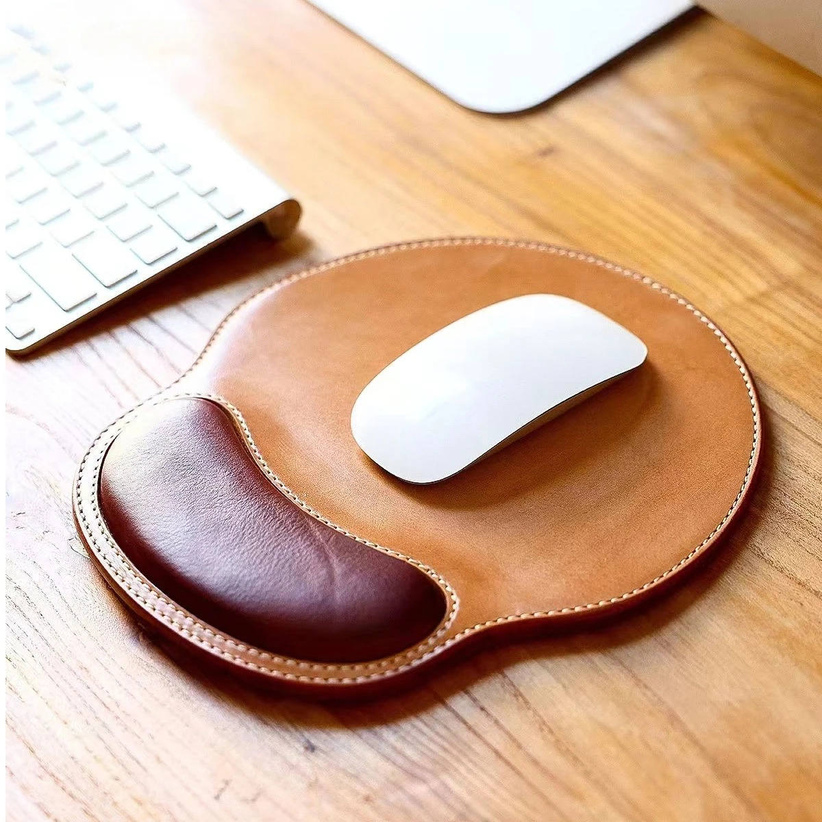 Thickened PU Leather Mouse Pad Gaming Mouse Pad Office Desk Mat  Retro Anti-Skid with Comfortable Advanced Wrist Guard
