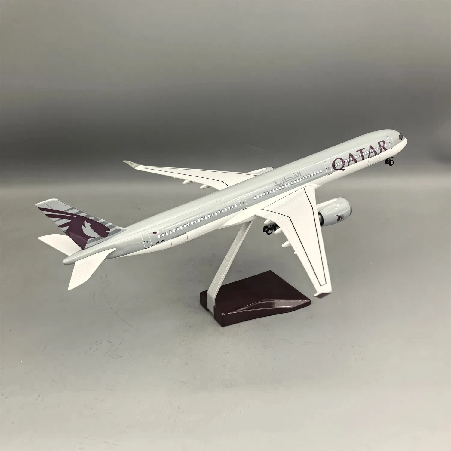 47 cm, model samolotu A350-100 – Home Decor Qatar recenzja i cena