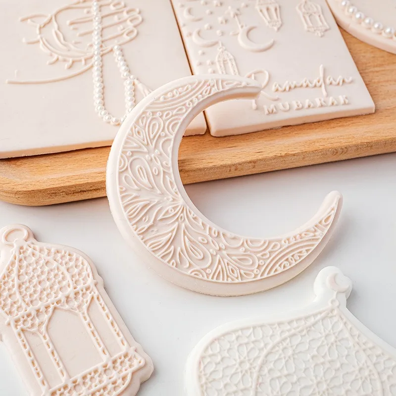 Islamic Eid Cookie Cutters and Stamps Ramadan Mubarak Biscuit Mold Plastic Fondant Embossing Stamp Cake Decorating Baking Tools