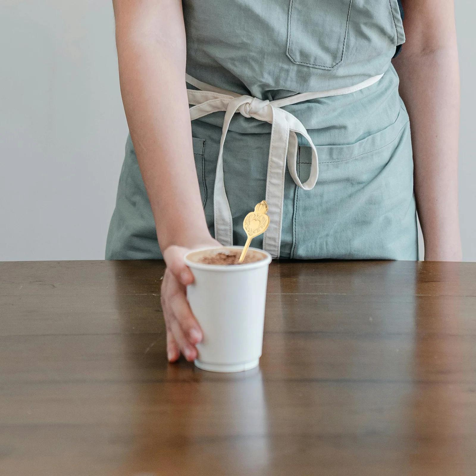 

4Pcs Crown Stainless Steel Spoons Vintage Coffee Stirring Spoons Dessert Teaspoons Stainless Steel Reusable Spoon Set