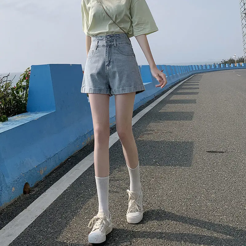 

Белые джинсовые шорты с высокой талией, женские летние тонкие широкие брюки, свободные тонкие трапециевидные шорты с манжетами, хлопковые брюки с низкой талией