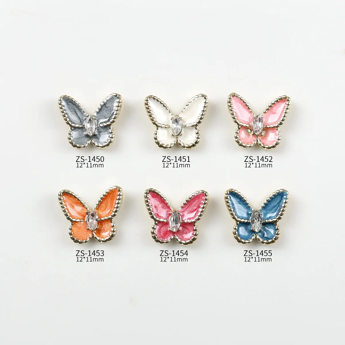 10PCS 3D METALLIC ผีเสื้อเล็บ Charms อุปกรณ์เสริมโลหะผสมสําหรับตกแต่งเล็บอุปกรณ์ตกแต่งเล็บวัสดุ