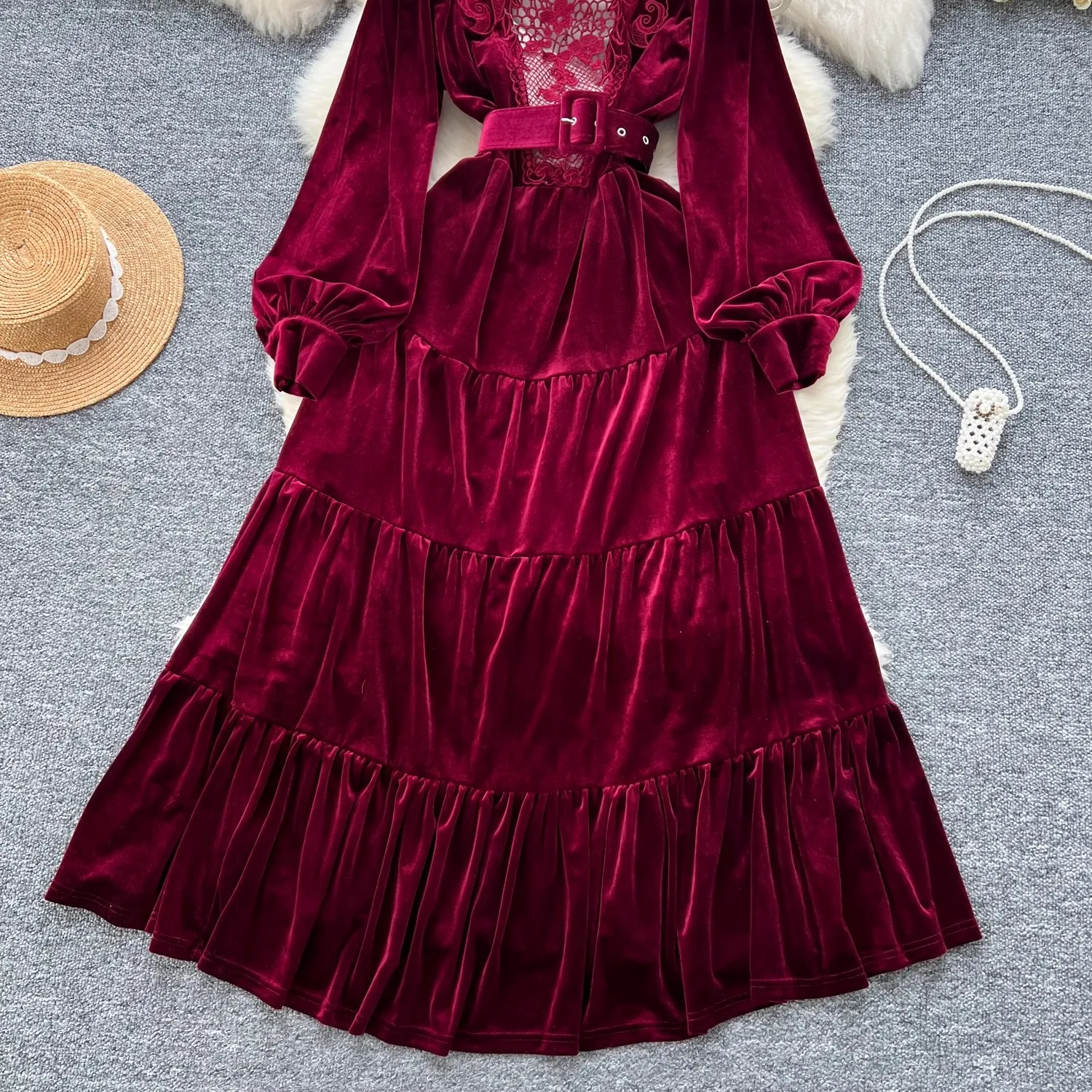 2024 New Autumn Winter Velvet Women Fashion Vintage Wine Red Stand Collar Lantern Sleeve Lace Patchwork Belt Party Casual Dress