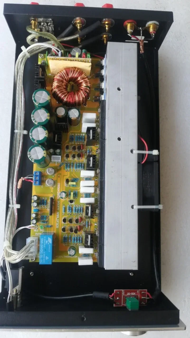 

C5200 A1943 Tube DC12V ( Battery ) High Power Stereo 2*200W Pure Rear Home Audio Amplifier