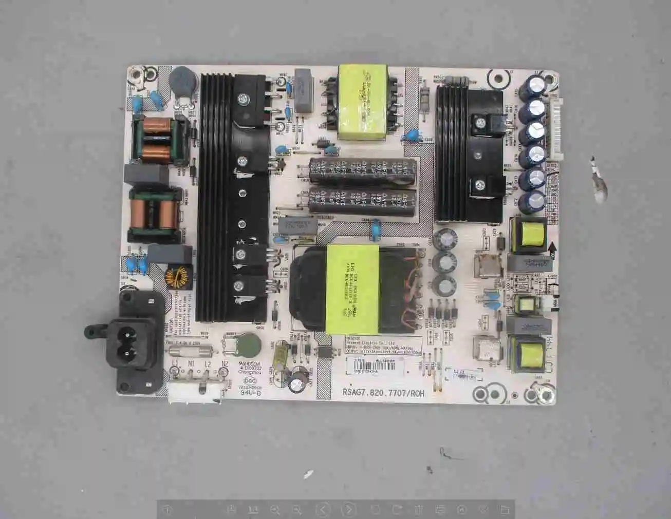 

Disassemble the for Hisense Led60e5u Power Board Rsag7 820.7707 2-pin 14 Pin Dual Capacitor