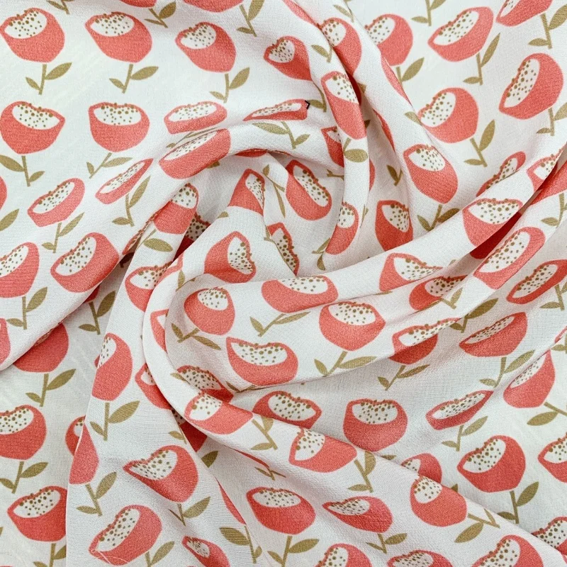 

1 метр, 100% тутового шелка, креповая шелковая ткань 16 momme с милым красным цветочным принтом, ширина 140 см, 55 дюймов, по дворам JX123