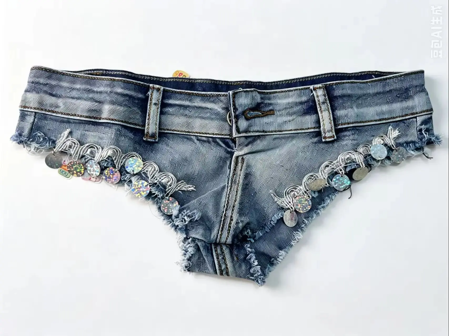 2026 Summer New Sexy Ultra low waist Denim Super Mini Shorts Bead sequined  Jeans Shorts Slim Buttocks Women