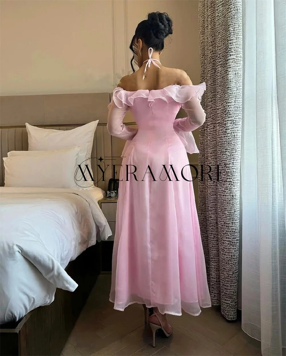 فساتين سهرة وردية عصرية مكشوفة الكتف وأكمام طويلة بطول الكاحل فساتين حفلات مخصصة رداء السهرة