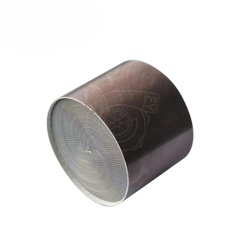 

Auto Catalyst Three-core Metal Substrate Catalyst 300cell EURO6 1 Year No Engine Light Guarantee Length 100MM Diameter 130MM